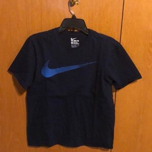 Navy Nike T-Shirt